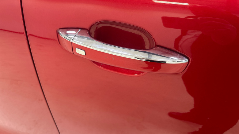 MG Hs 1.5 T-GDI Excite 5dr DCT Petrol Hatchback